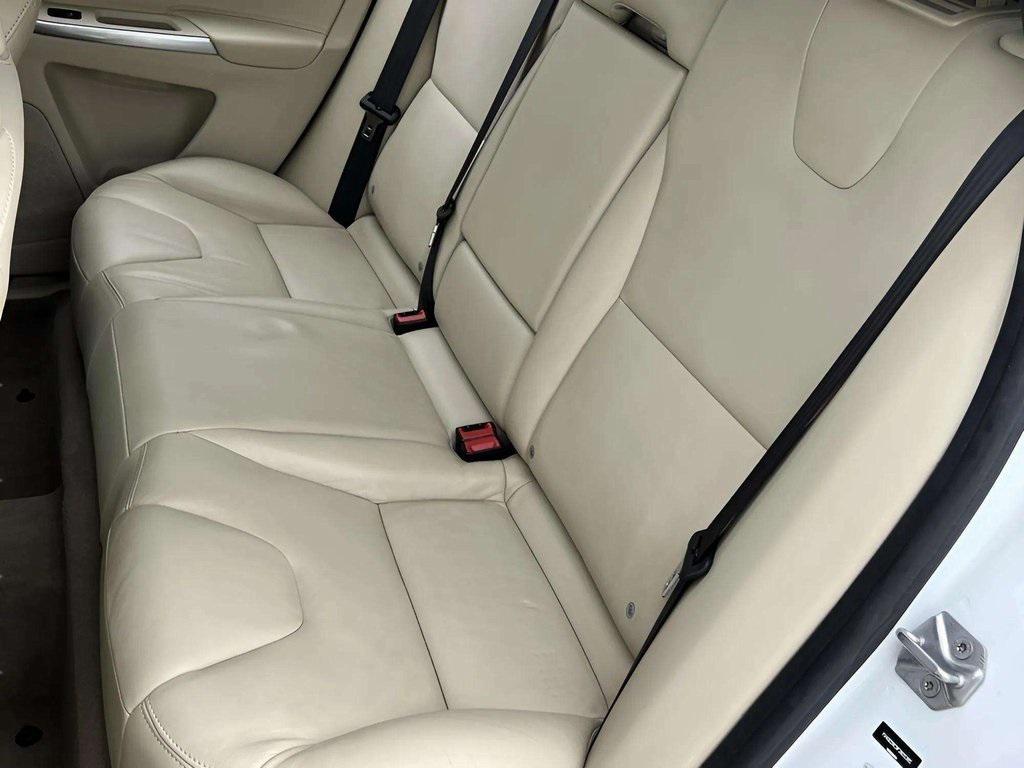 used 2015 Volvo XC60 car, priced at $11,564