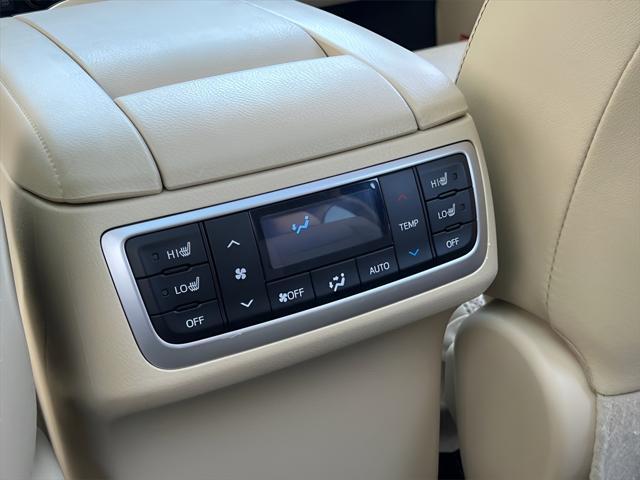 used 2017 Toyota Highlander car, priced at $23,700