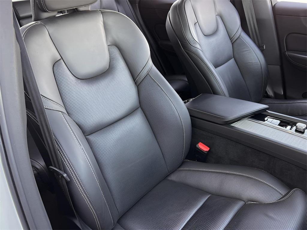 used 2021 Volvo XC60 car, priced at $28,197