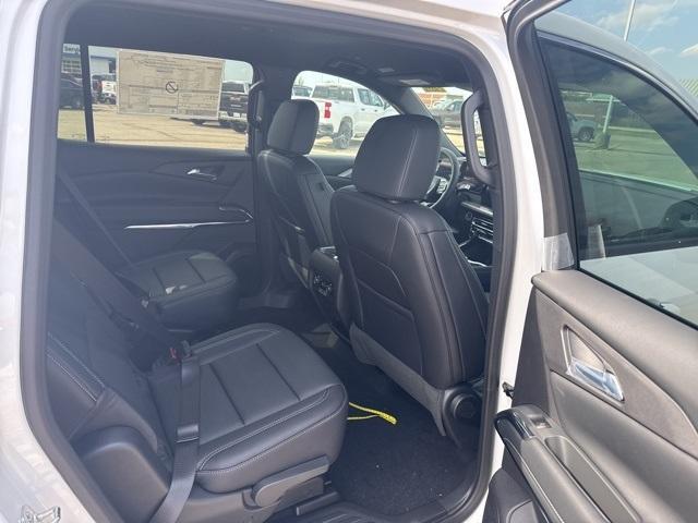 new 2026 Chevrolet Traverse car, priced at $46,920