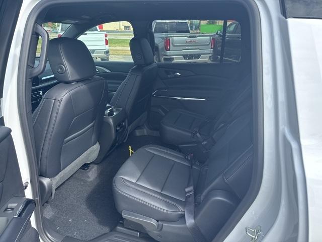 new 2026 Chevrolet Traverse car, priced at $46,920