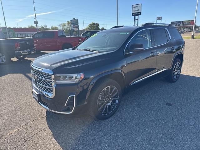 used 2023 GMC Acadia car, priced at $38,999