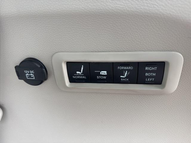 used 2017 Chrysler Pacifica car, priced at $16,500