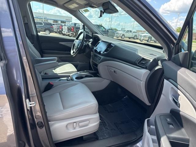 used 2023 Honda Ridgeline car, priced at $29,995