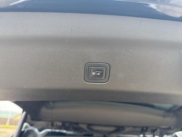 used 2021 Chevrolet Suburban car, priced at $43,995