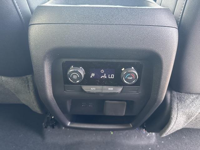 new 2026 Chevrolet Traverse car, priced at $44,920