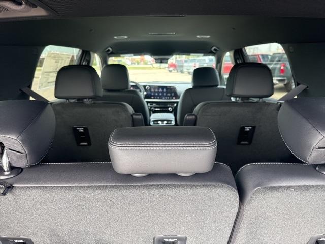 new 2026 Chevrolet Traverse car, priced at $44,920