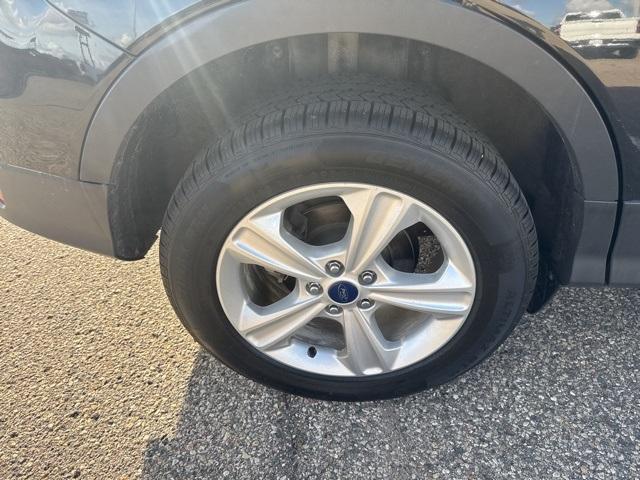 used 2014 Ford Escape car, priced at $7,994