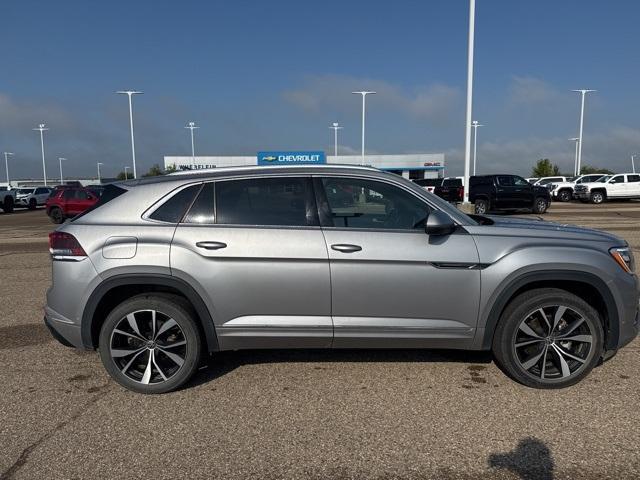 used 2024 Volkswagen Atlas Cross Sport car, priced at $36,995