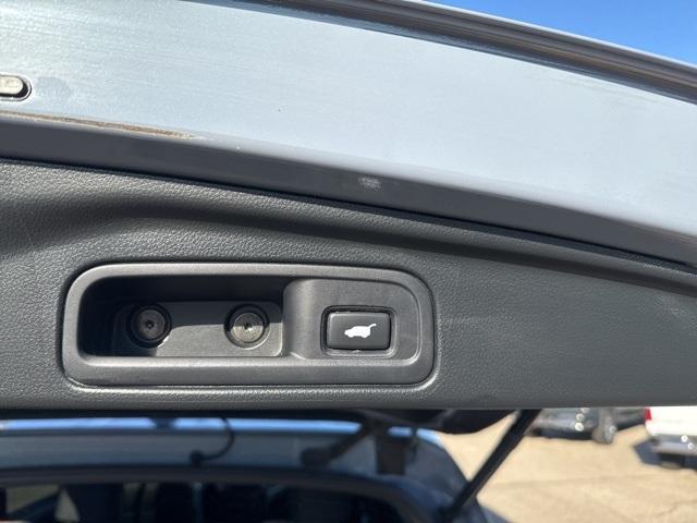 used 2022 Honda Pilot car, priced at $30,994