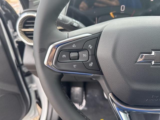 new 2025 Chevrolet Trax car, priced at $26,790