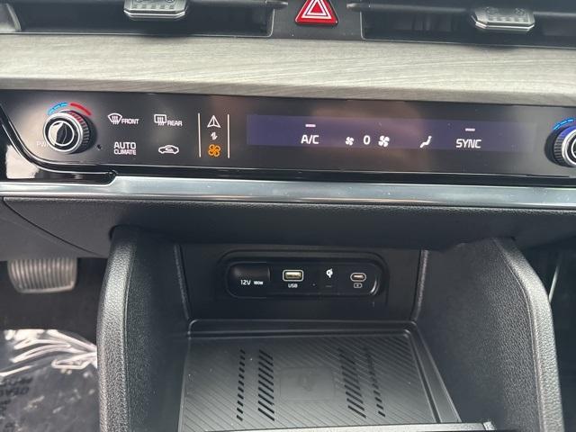 used 2024 Kia Sportage car, priced at $27,700