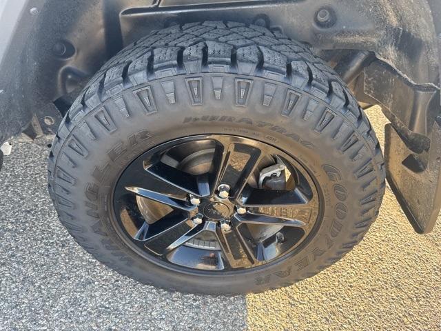 used 2019 Jeep Wrangler Unlimited car, priced at $24,542