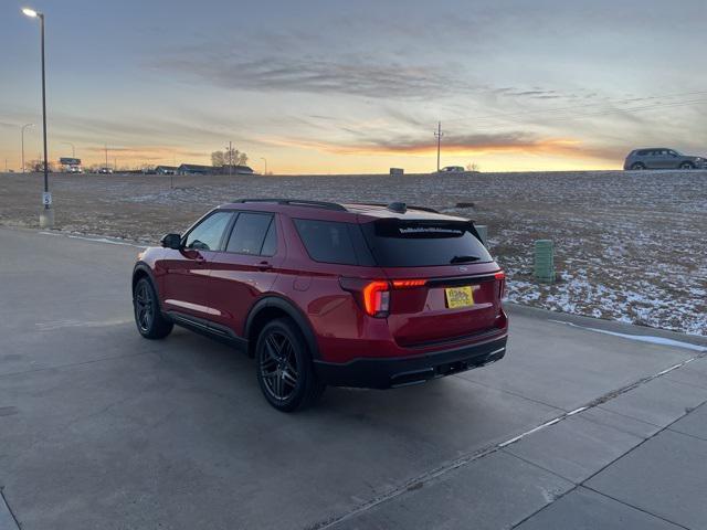 new 2025 Ford Explorer car, priced at $51,090