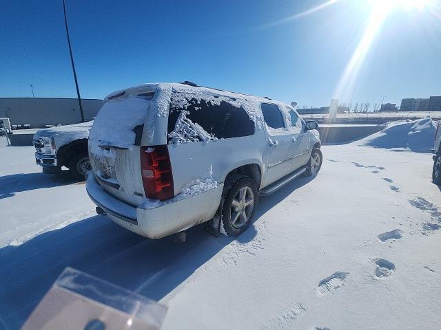 used 2011 Chevrolet Suburban car, priced at $8,000