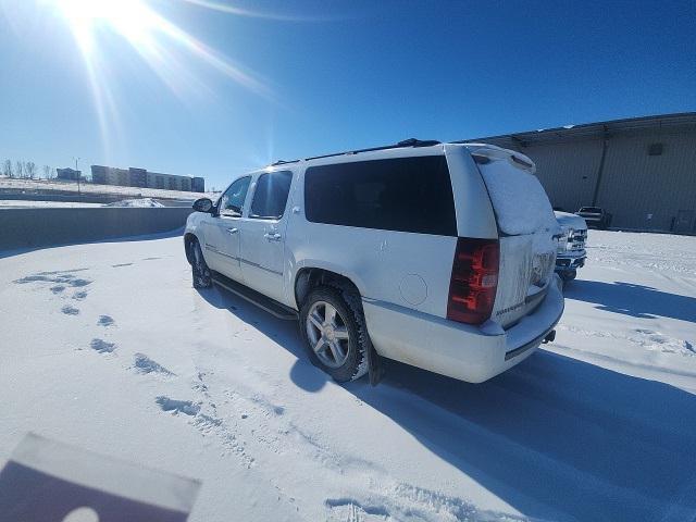 used 2011 Chevrolet Suburban car, priced at $8,000