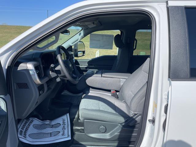 new 2025 Ford F-250 car, priced at $69,710