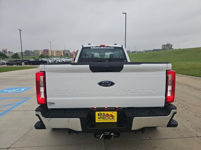 new 2025 Ford F-450 car, priced at $70,965