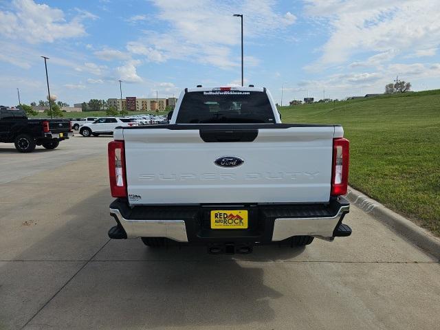 new 2025 Ford F-250 car, priced at $60,412