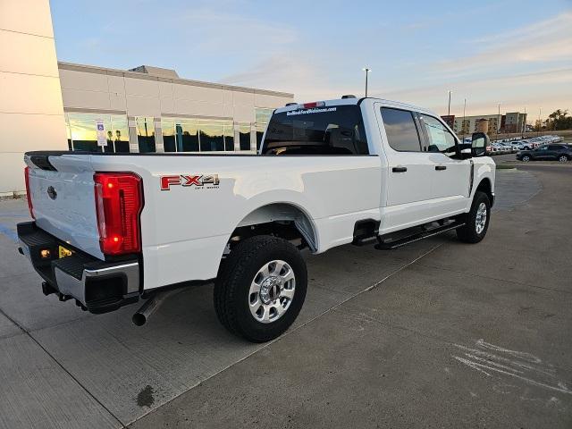 new 2024 Ford F-350 car, priced at $54,825