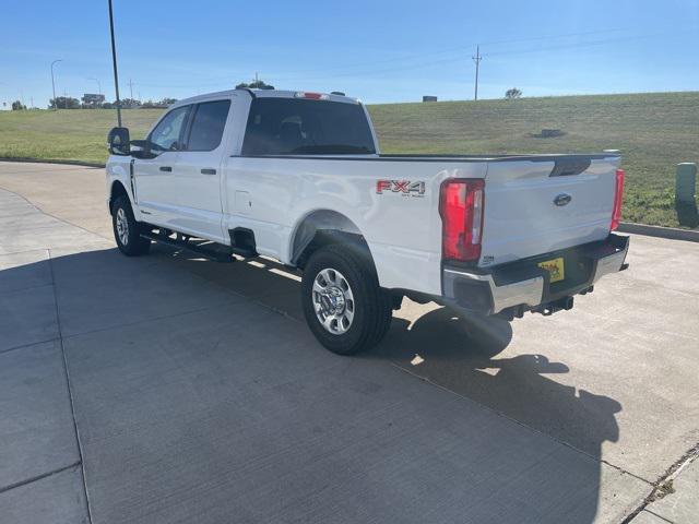 new 2024 Ford F-350 car, priced at $66,275