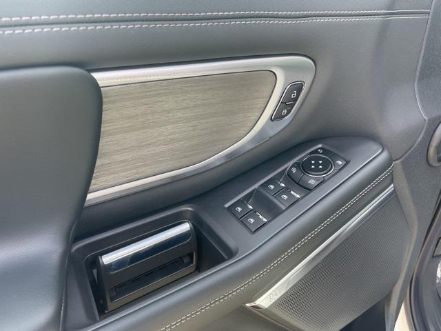 new 2025 Ford Expedition car, priced at $78,580