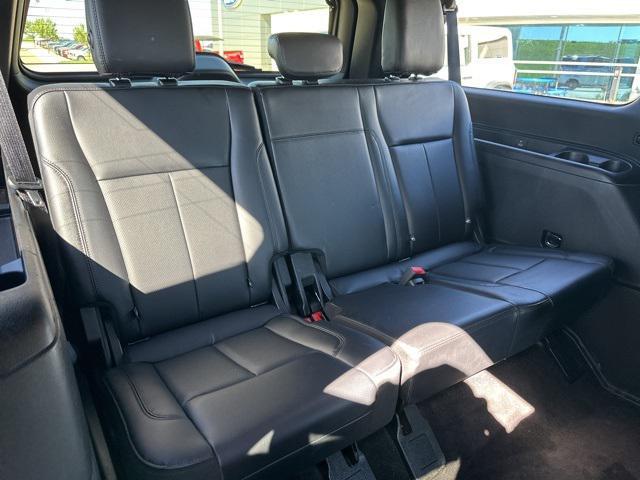 used 2021 Ford Expedition car, priced at $35,900