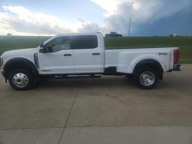 new 2025 Ford F-450 car, priced at $71,390