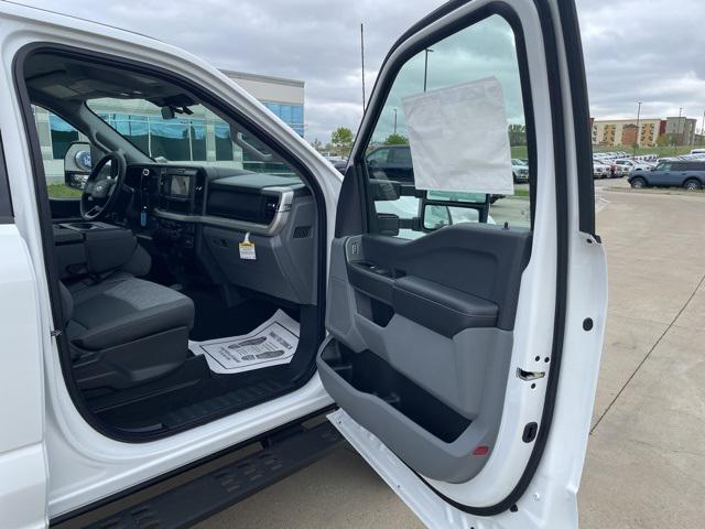 new 2025 Ford F-250 car, priced at $59,795