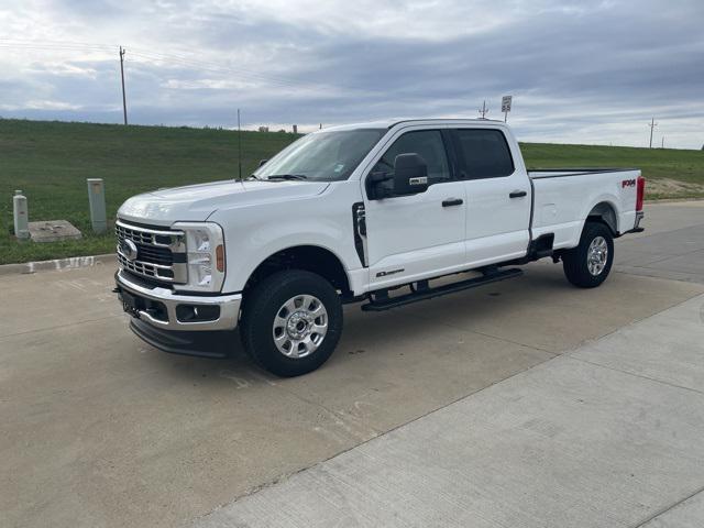 new 2024 Ford F-350 car, priced at $66,775