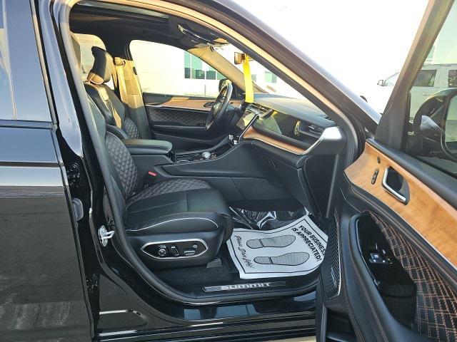 used 2022 Jeep Grand Cherokee car, priced at $44,923