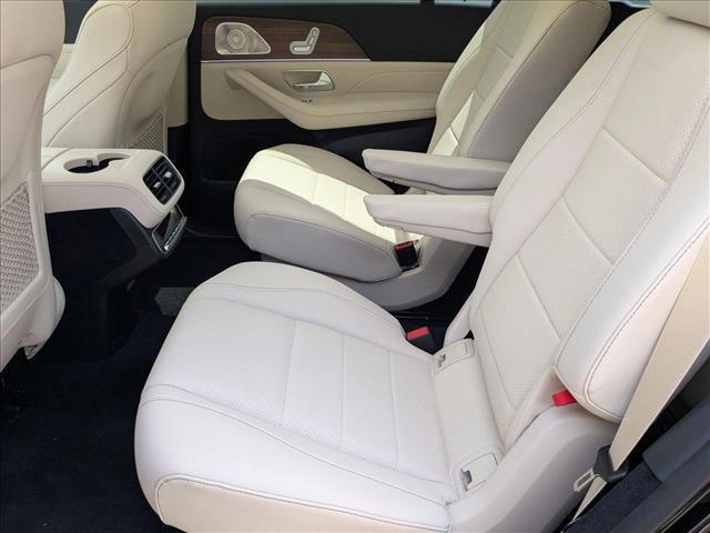 new 2025 Mercedes-Benz GLS 450 car, priced at $96,585