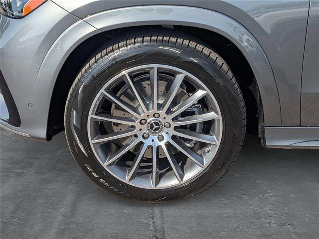 new 2025 Mercedes-Benz GLE 450 car, priced at $82,245