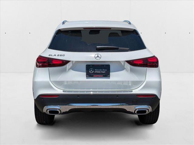 new 2025 Mercedes-Benz GLA 250 car, priced at $44,345