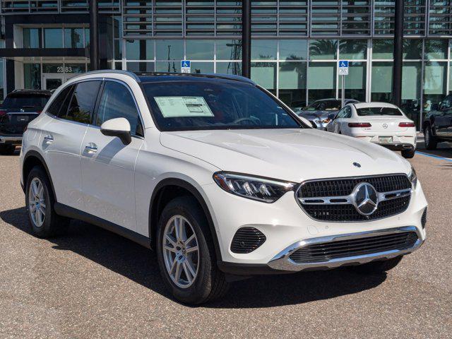 new 2025 Mercedes-Benz GLC 300 car, priced at $55,930