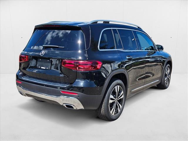 new 2025 Mercedes-Benz GLB 250 car, priced at $47,145