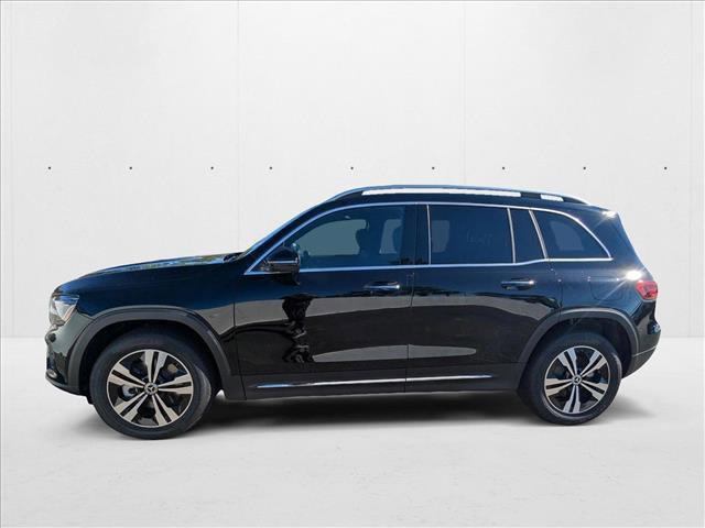 new 2025 Mercedes-Benz GLB 250 car, priced at $47,145