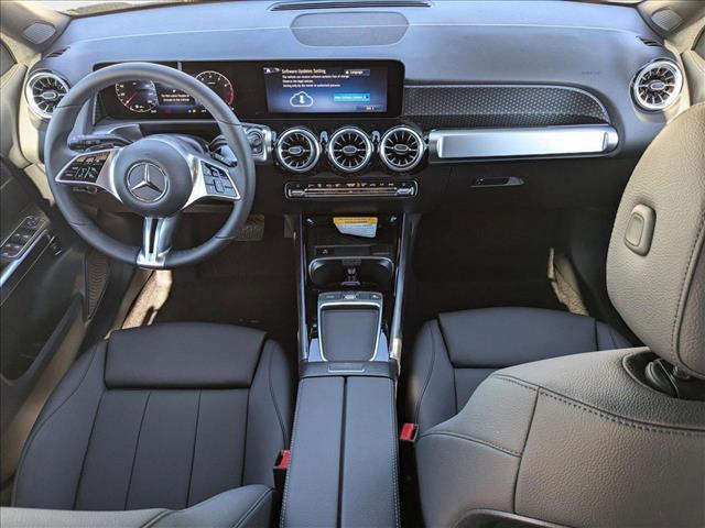new 2025 Mercedes-Benz GLB 250 car, priced at $47,145