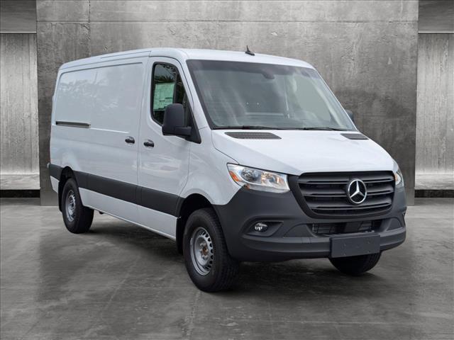 new 2024 Mercedes-Benz Sprinter 2500 car, priced at $61,032