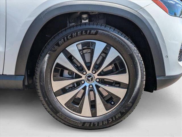 new 2025 Mercedes-Benz GLE 350 car, priced at $70,315