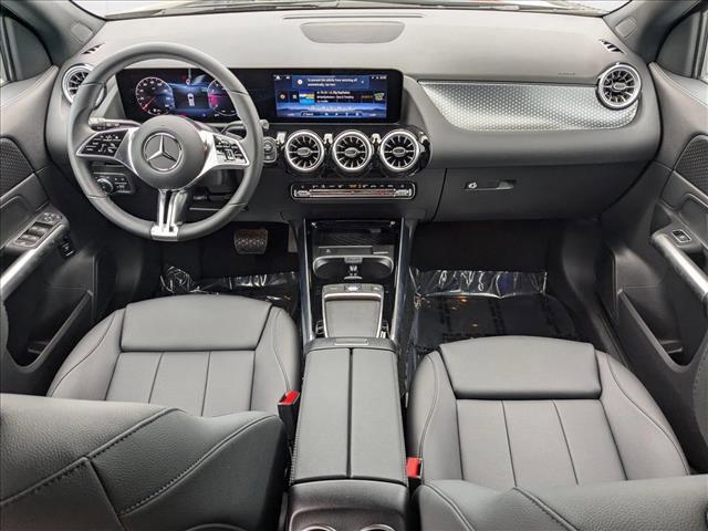 used 2025 Mercedes-Benz GLA 250 car, priced at $35,000