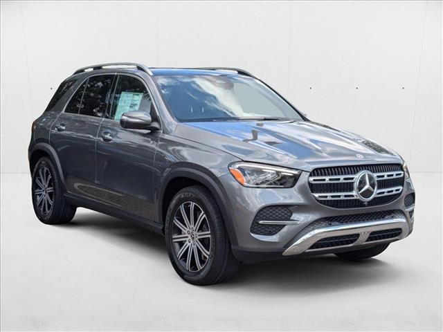 new 2025 Mercedes-Benz GLE 450 car, priced at $77,095
