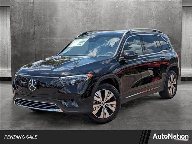 new 2024 Mercedes-Benz EQB 300 car, priced at $62,625