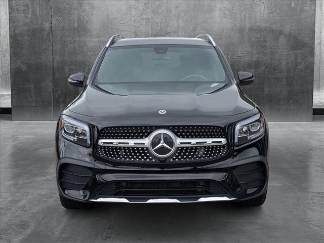 used 2022 Mercedes-Benz GLB 250 car, priced at $29,998