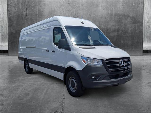 new 2025 Mercedes-Benz Sprinter 2500 car, priced at $69,002