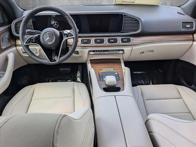 new 2025 Mercedes-Benz GLE 450 car, priced at $79,875
