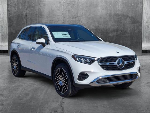 new 2025 Mercedes-Benz GLC 300 car, priced at $56,105