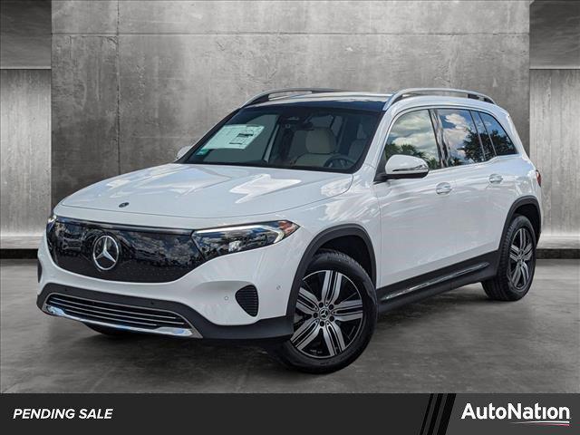 new 2024 Mercedes-Benz EQB 300 car, priced at $62,325