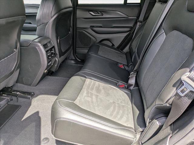 used 2024 Jeep Grand Cherokee car, priced at $31,989