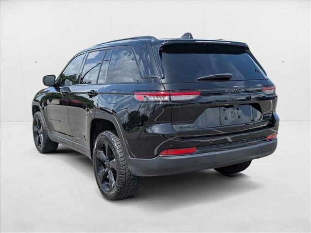 used 2024 Jeep Grand Cherokee car, priced at $31,989